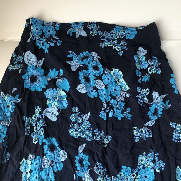 Free People Women's Blue Floral Midi Faux Wrap Skirt with Slit Size 10 - Picture 9 of 14